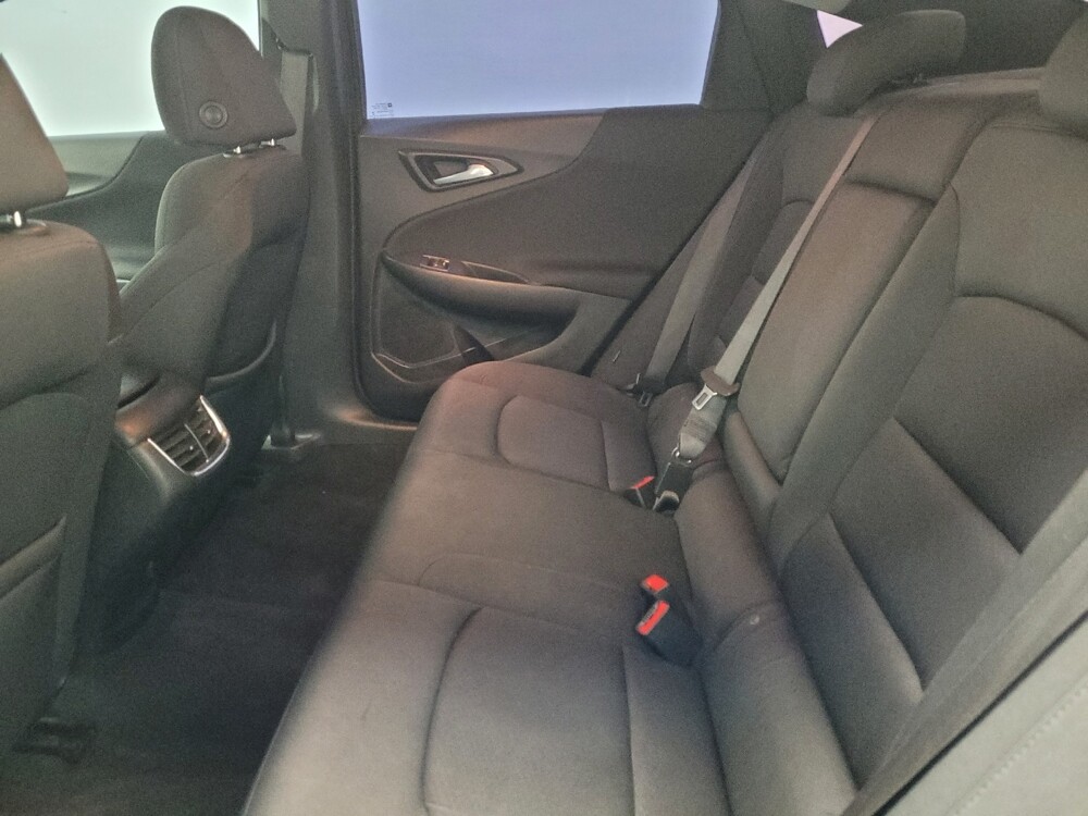 2020 Chevrolet Malibu in Las Vegas, NV 89104 - 18144451 18