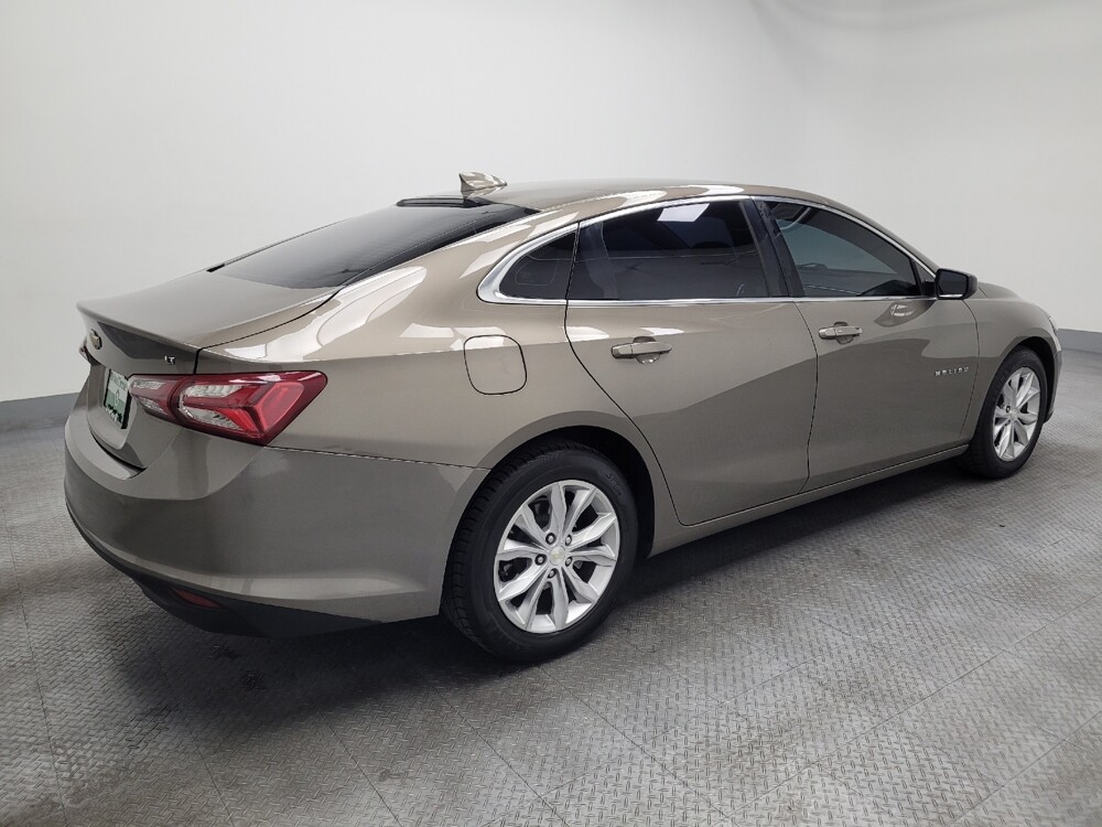 2020 Chevrolet Malibu in Las Vegas, NV 89104 - 18144451 10