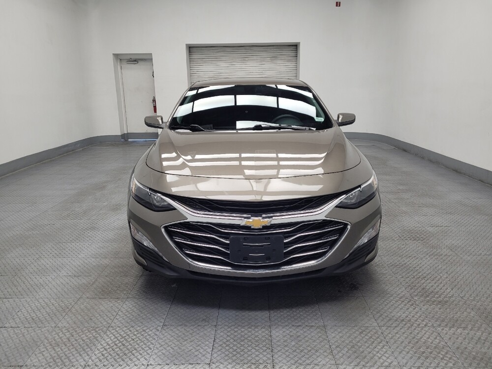 2020 Chevrolet Malibu in Las Vegas, NV 89104 - 18144451 14