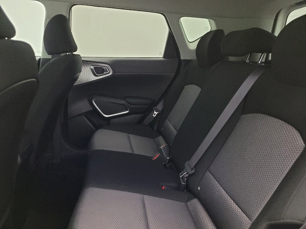 2024 Kia Soul in Glendale, AZ 85301 - 18144455 18