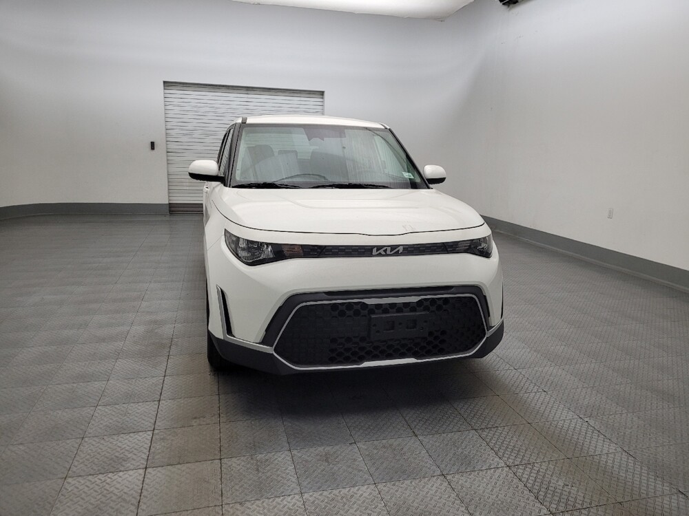 2024 Kia Soul in Glendale, AZ 85301 - 18144455 14