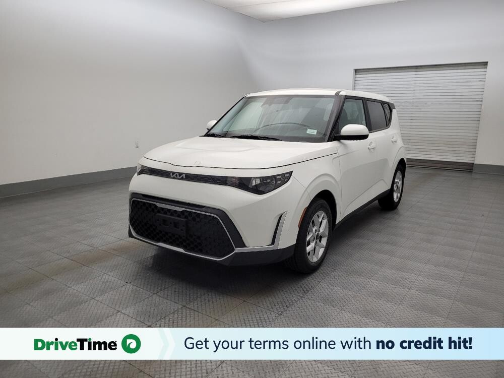 2024 Kia Soul in Glendale, AZ 85301 - 18144455