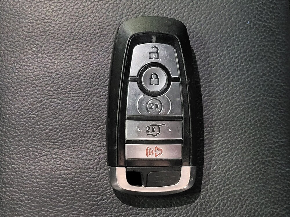 2020 Ford Explorer in Ocala, FL 34471 - 18144458 32