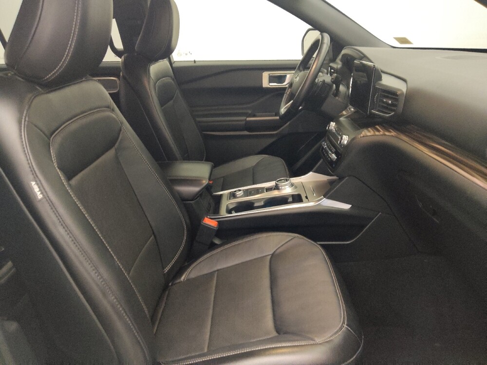 2020 Ford Explorer in Ocala, FL 34471 - 18144458 21