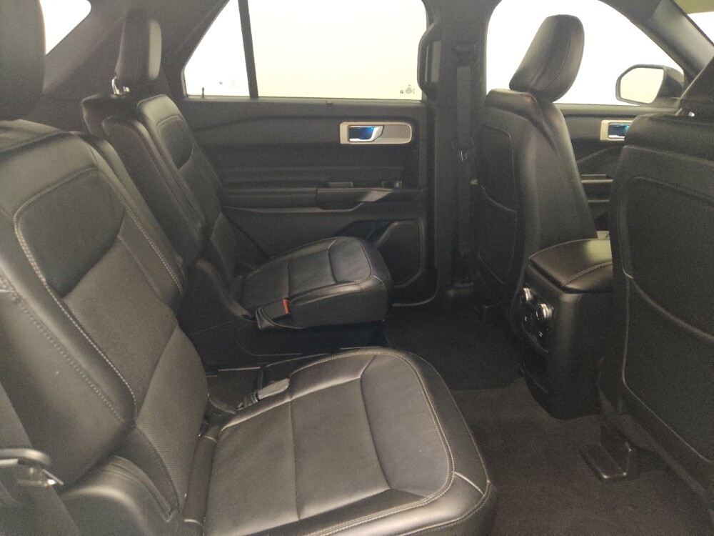 2020 Ford Explorer in Ocala, FL 34471 - 18144458 19