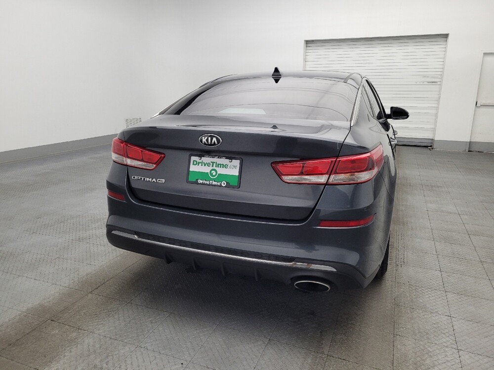 2020 Kia Optima in Orlando, FL 32808 - 18144460 7