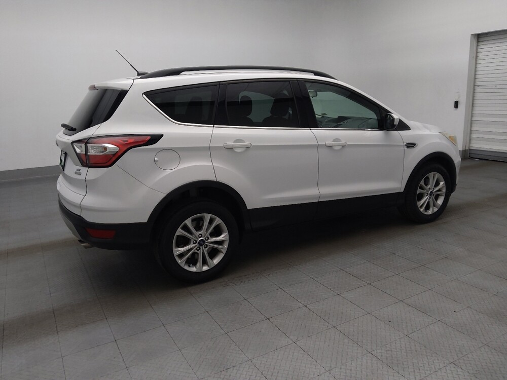 2018 Ford Escape in Ocala, FL 34471 - 18144463 10