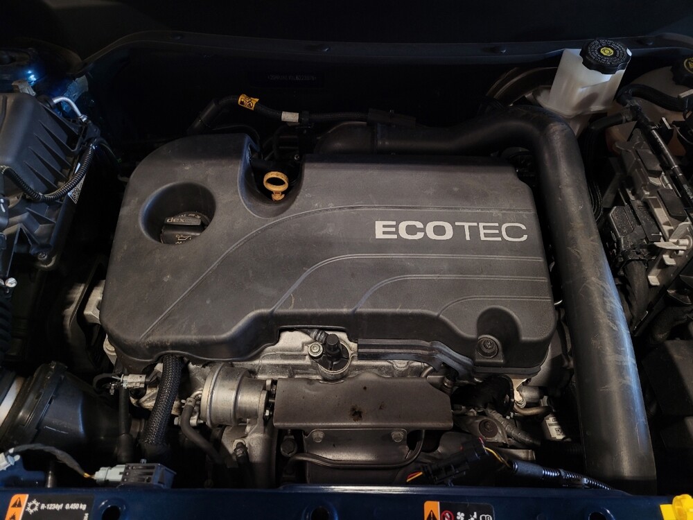 2020 Chevrolet Equinox in Orlando, FL 32808 - 18144464 30