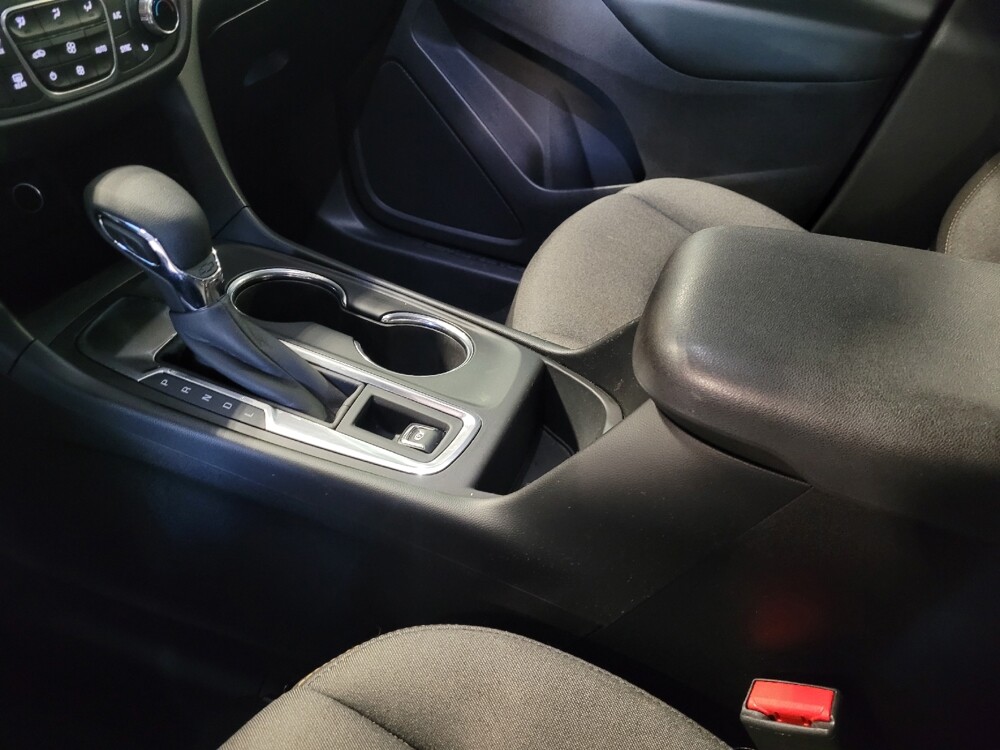 2020 Chevrolet Equinox in Orlando, FL 32808 - 18144464 26