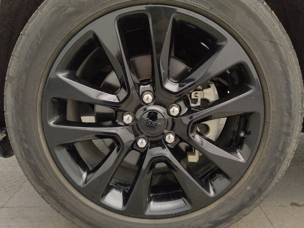2019 Jeep Grand Cherokee in Denver, CO 80012 - 18144496 31