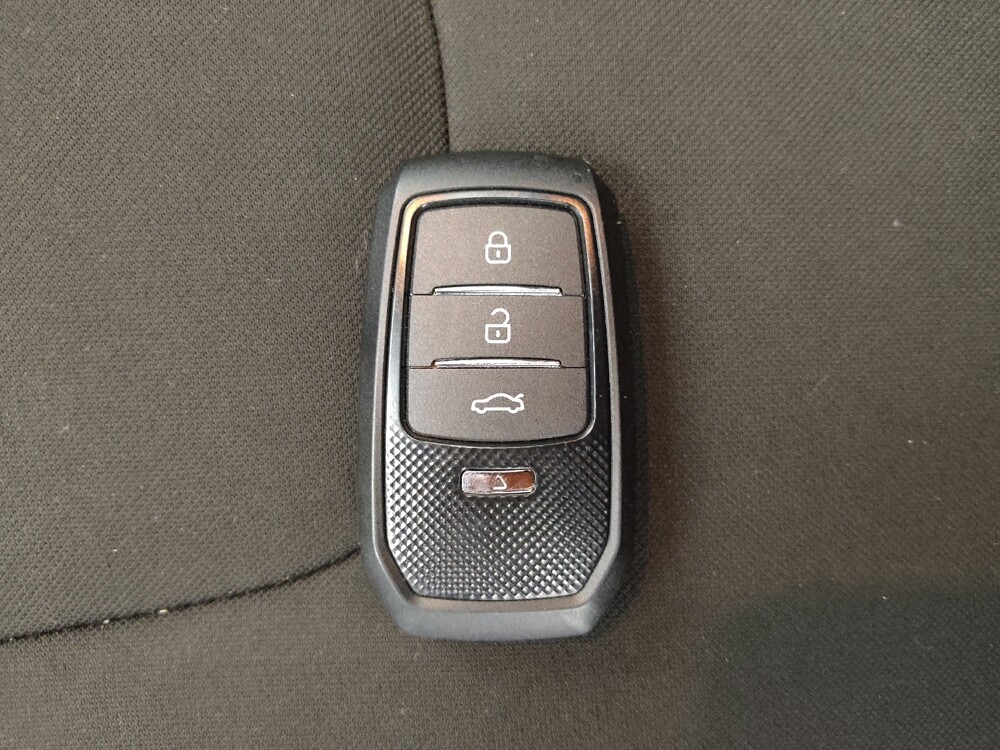 2021 Hyundai Elantra in Lakewood, CO 80215 - 18144497 32