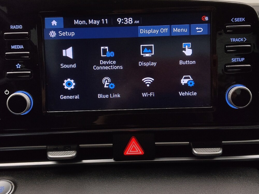2021 Hyundai Elantra in Lakewood, CO 80215 - 18144497 25