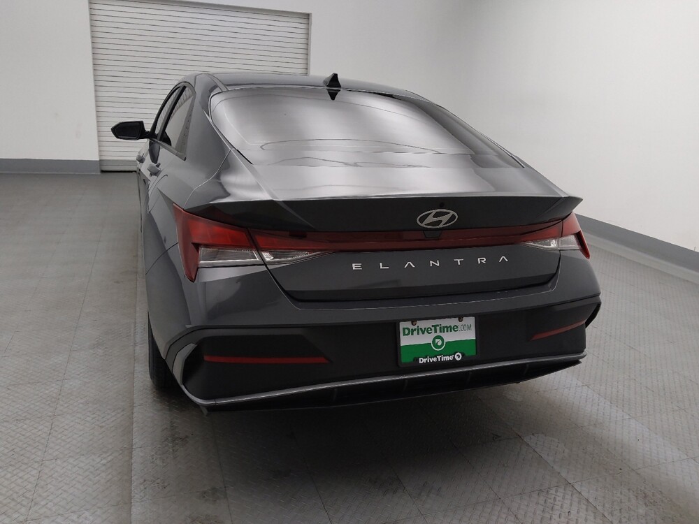 2024 Hyundai Elantra in Lakewood, CO 80215 - 18144502 6