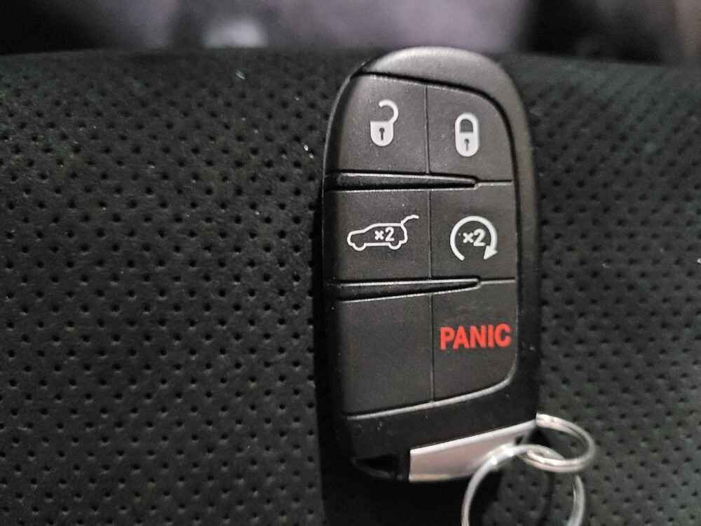 2017 Jeep Grand Cherokee in Henrico, VA 23223 - 18144526 32