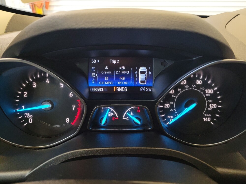 2018 Ford Escape in Maple Heights, OH 44137 - 18144529 23
