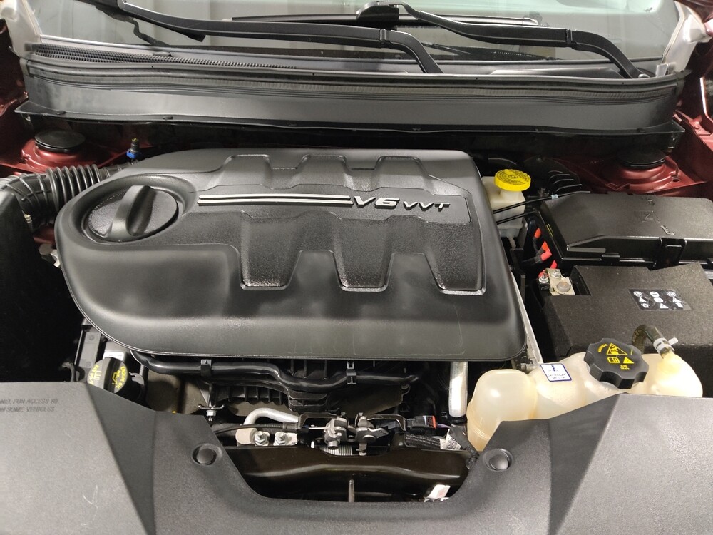 2020 Jeep Cherokee in Columbus, OH 43228 - 18144532 30