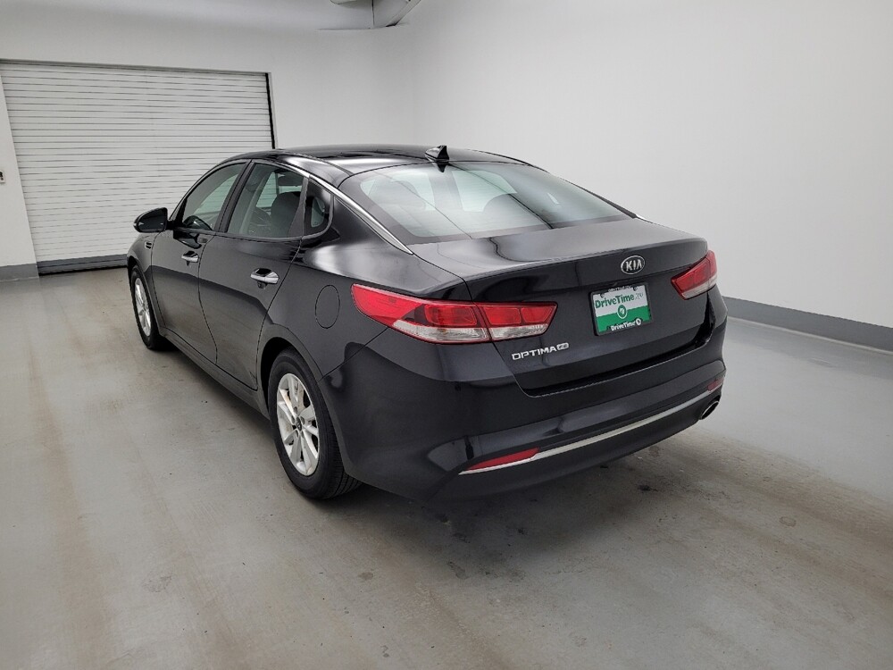 2016 Kia Optima in Maple Heights, OH 44137 - 18144537 5