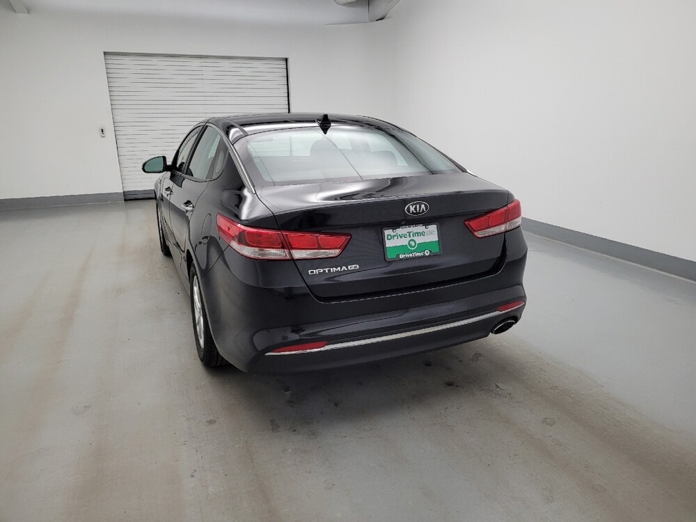 2016 Kia Optima in Maple Heights, OH 44137 - 18144537 6