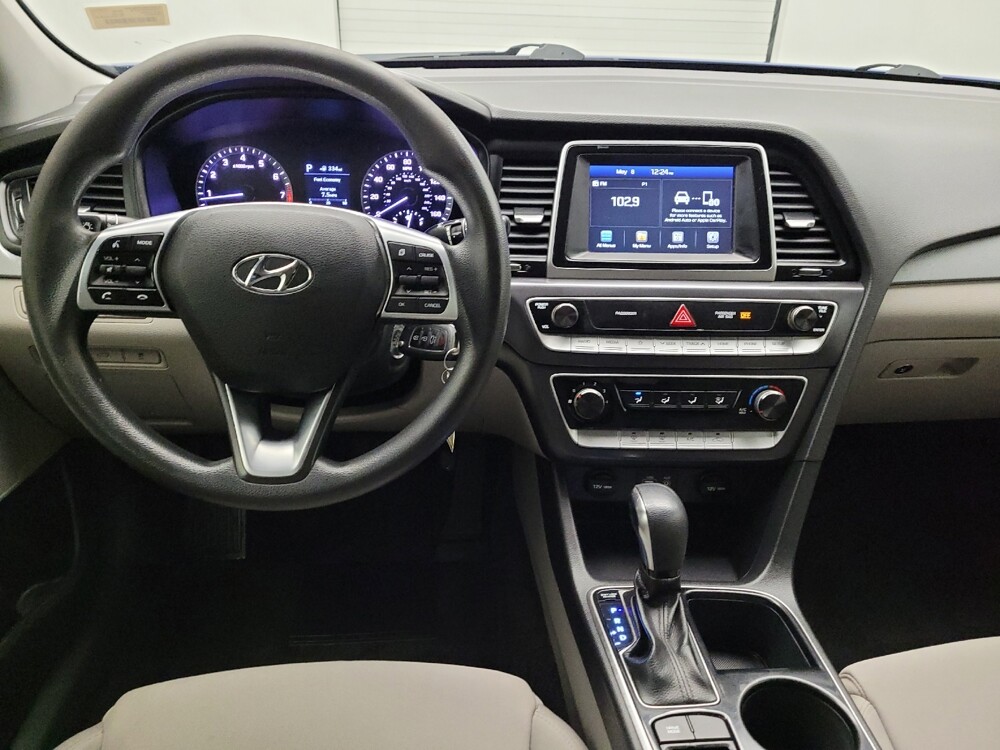 2019 Hyundai Sonata in Toledo, OH 43617 - 18144538 22