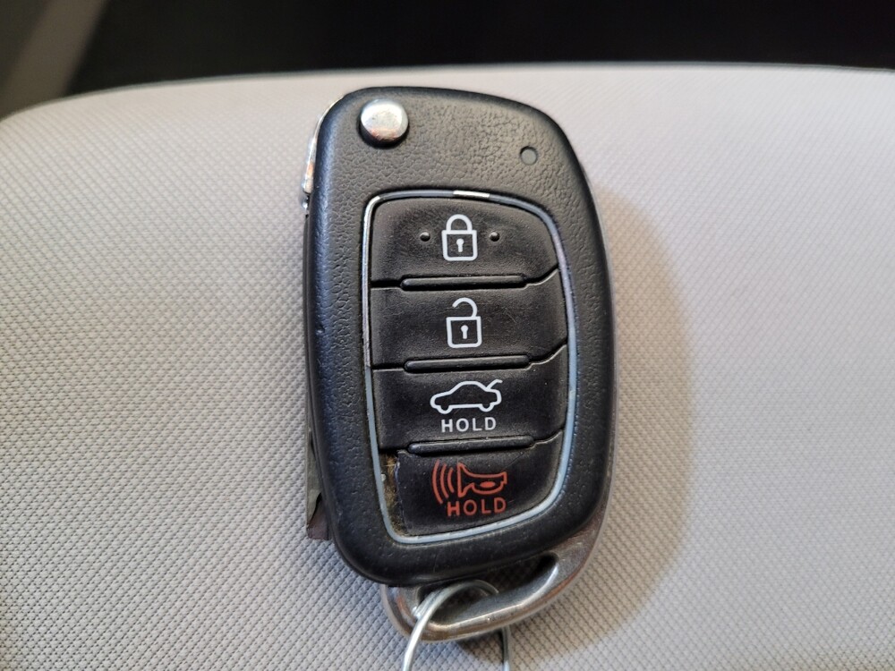 2019 Hyundai Sonata in Toledo, OH 43617 - 18144538 32