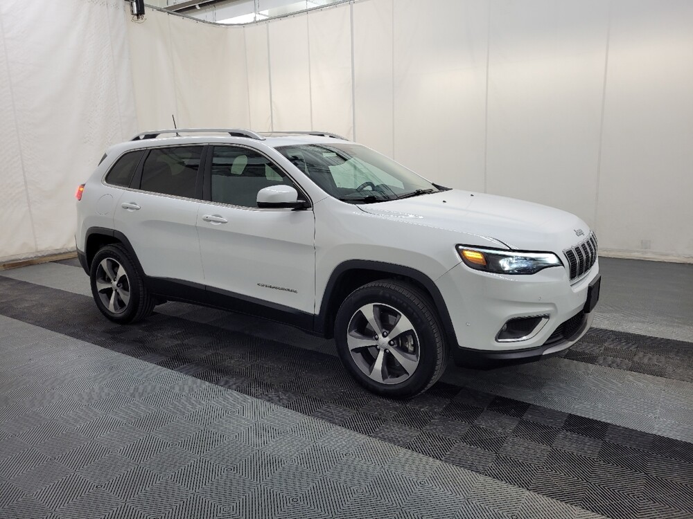 2021 Jeep Cherokee in Allentown, PA 18103 - 18144541 11