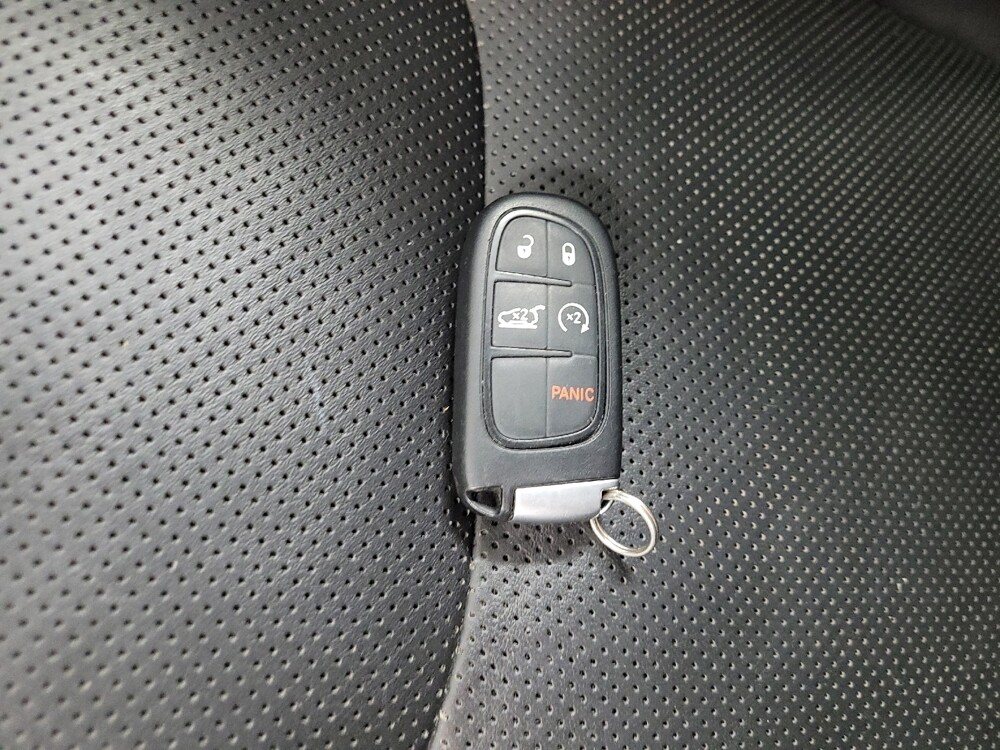 2021 Jeep Cherokee in Allentown, PA 18103 - 18144541 32