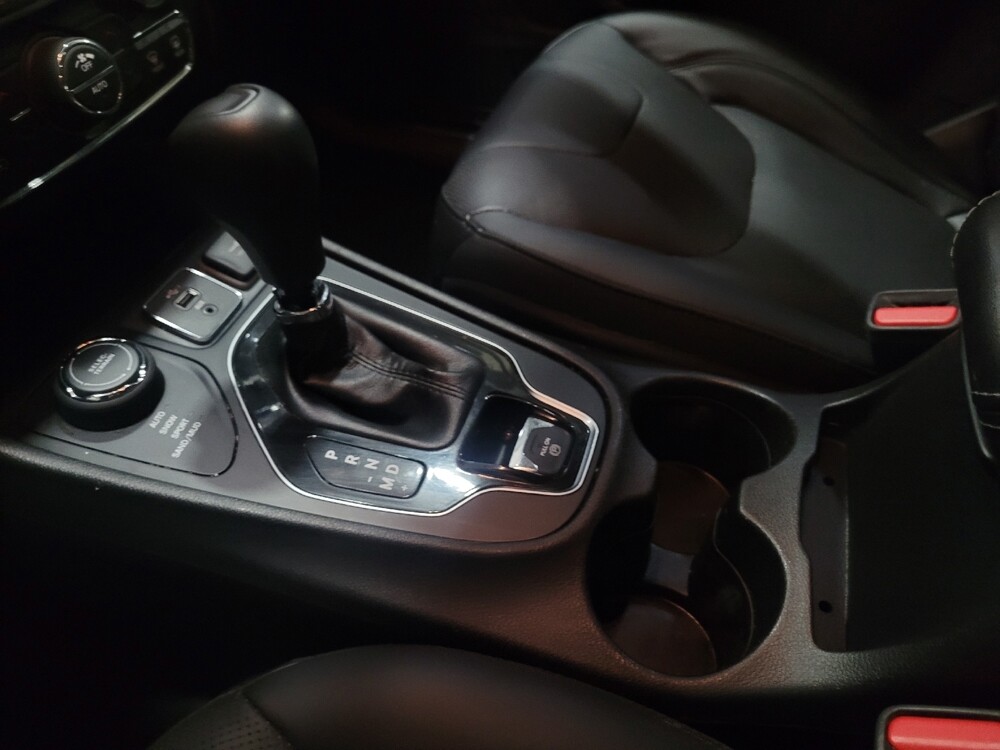 2019 Jeep Cherokee in Pittsburgh, PA 15236 - 18144543 26