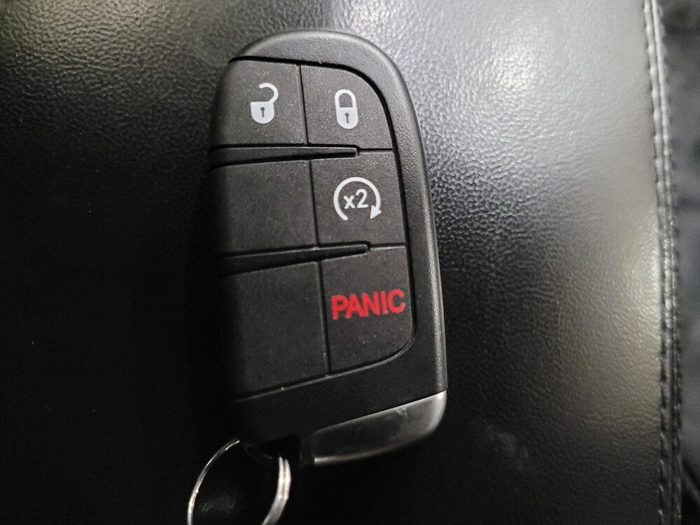 2017 Jeep Grand Cherokee in New Castle, DE 19720 - 18144552 32