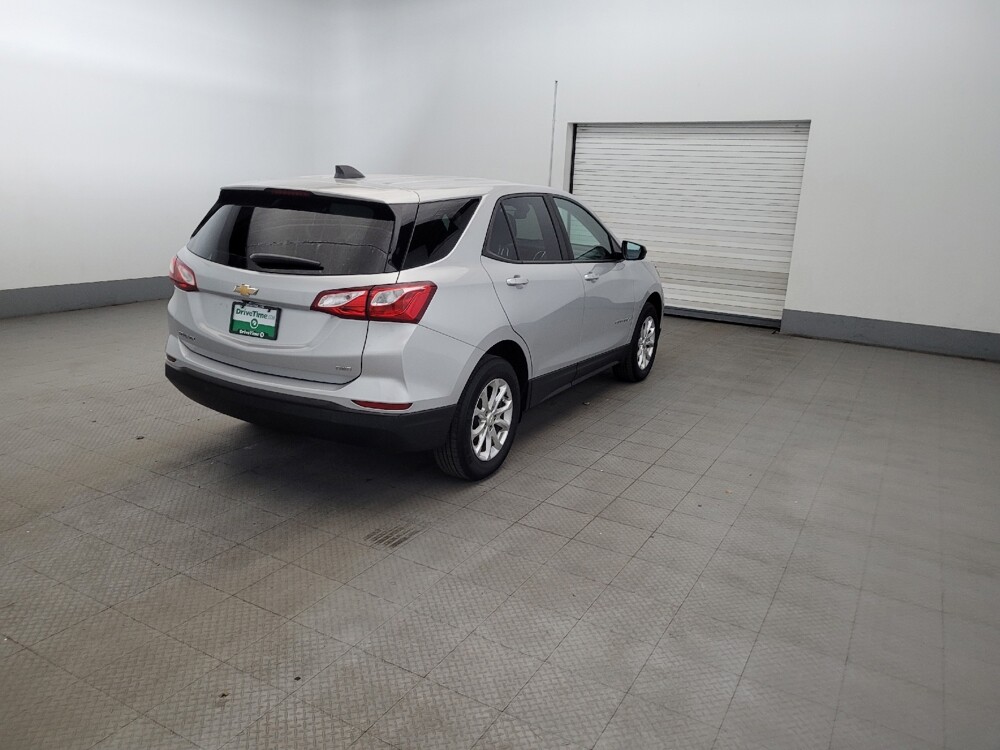 2020 Chevrolet Equinox in Henrico, VA 23223 - 18144553 9