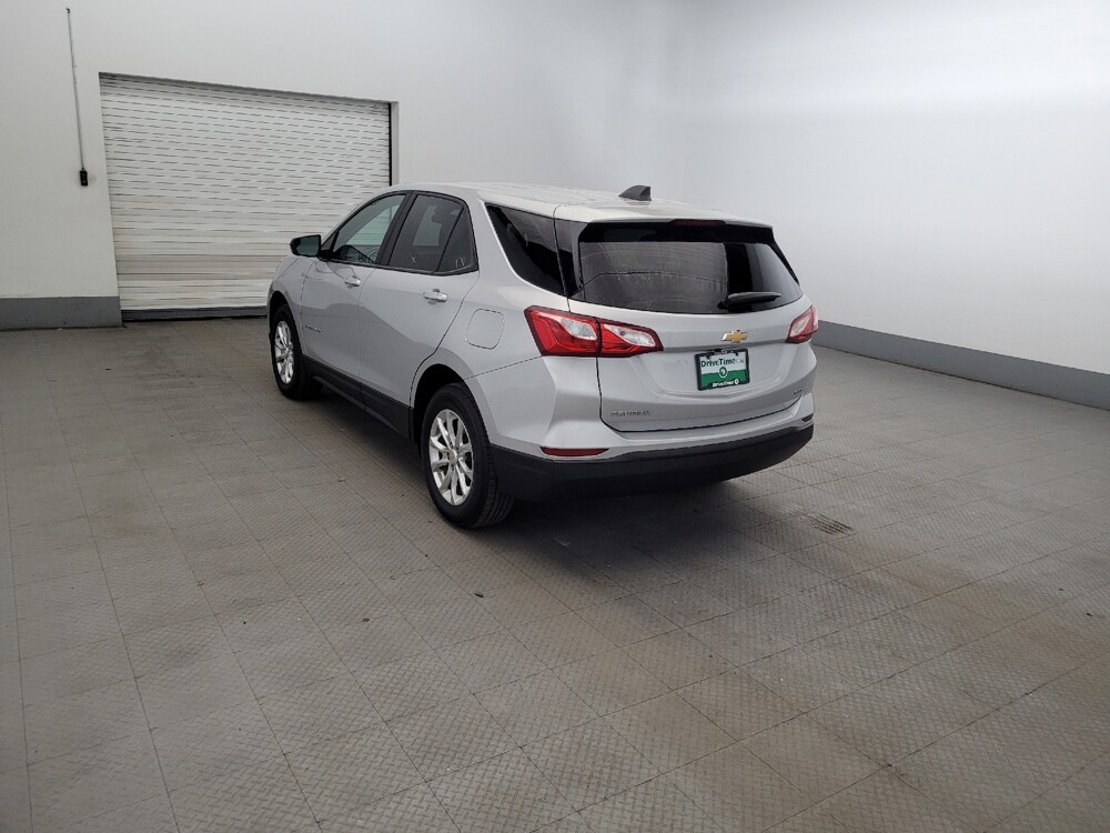 2020 Chevrolet Equinox in Henrico, VA 23223 - 18144553 5
