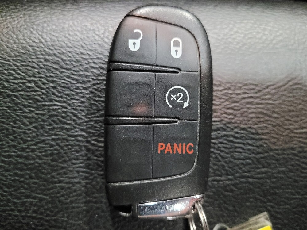 2018 Jeep Compass in Pittsburgh, PA 15236 - 18144554 32