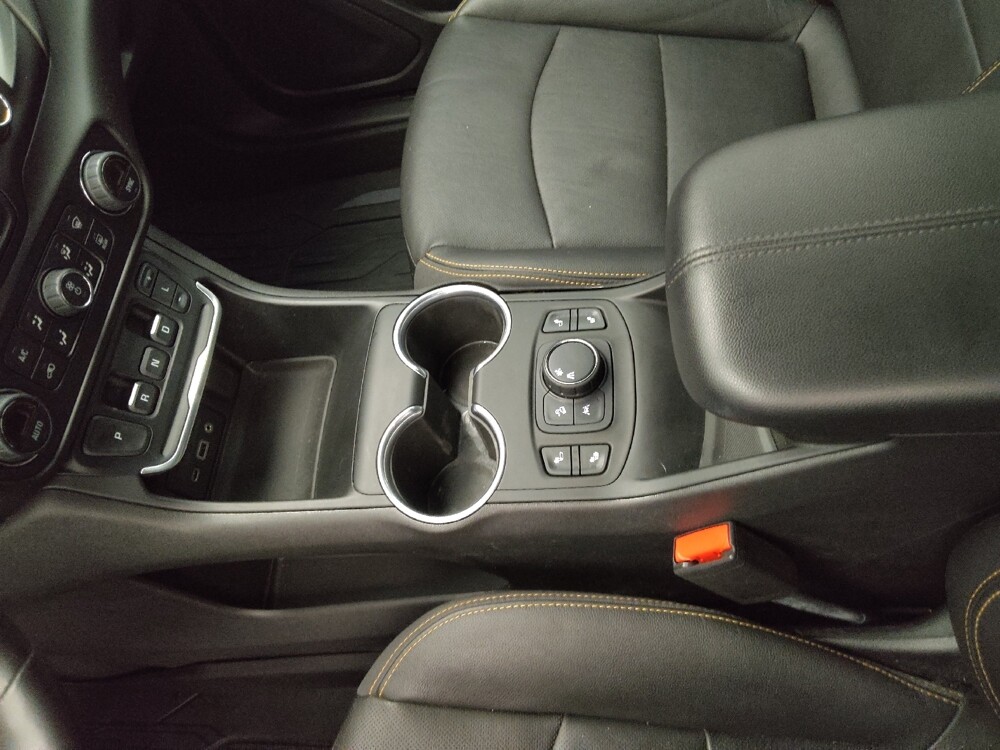 2020 GMC Terrain in Topeka, KS 66611 - 18144560 26