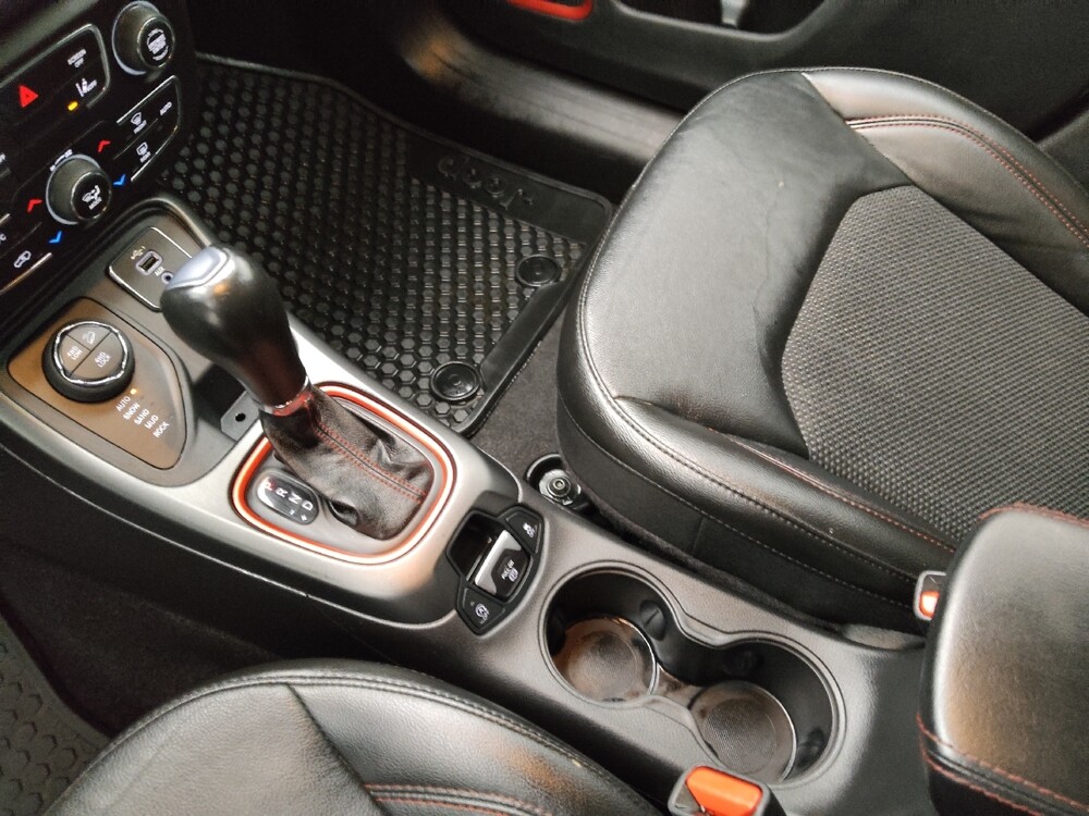 2021 Jeep Compass in Independence, MO 64055 - 18144561 26