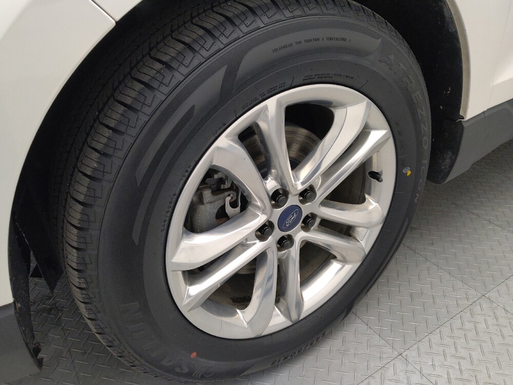 2018 Ford Edge in Springfield, MO 65807 - 18144565 31