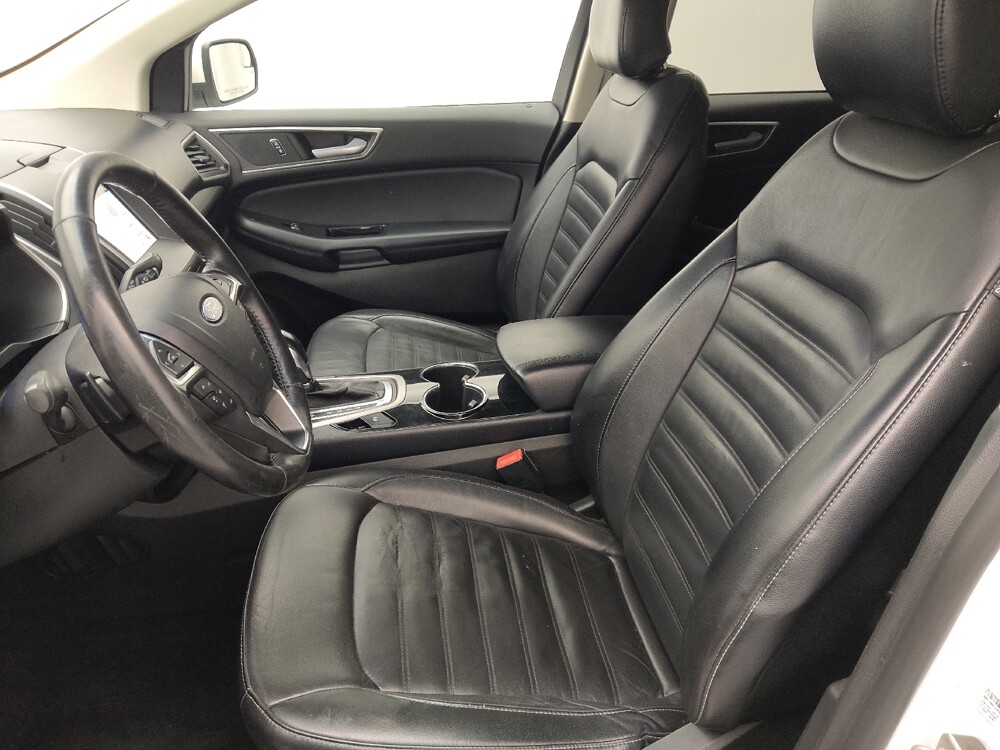 2018 Ford Edge in Springfield, MO 65807 - 18144565 17