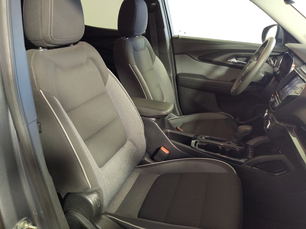 2021 Chevrolet TrailBlazer in Midlothian, IL 60445 - 18144567 21