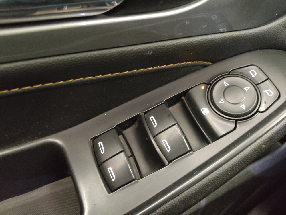 2021 Chevrolet Traverse in Des Moines, IA 50310 - 18144570 27