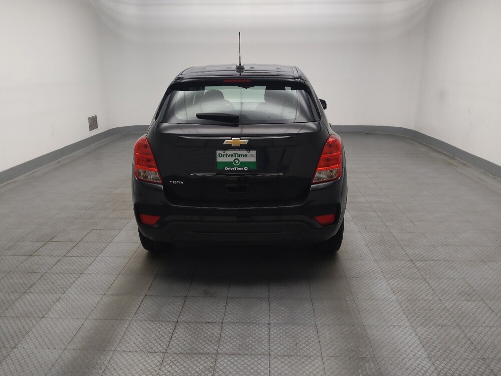2017 Chevrolet Trax in Midlothian, IL 60445 - 18144571 7