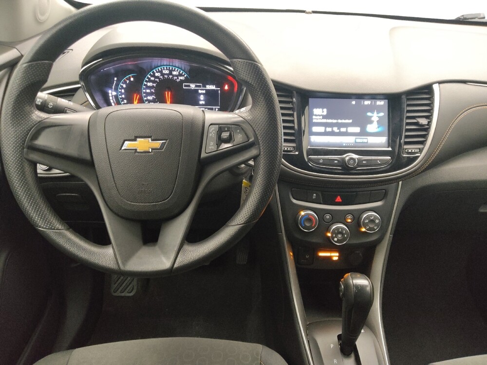 2017 Chevrolet Trax in Midlothian, IL 60445 - 18144571 22