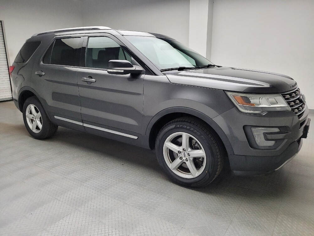 2017 Ford Explorer in Taylor, MI 48180 - 18144572 11