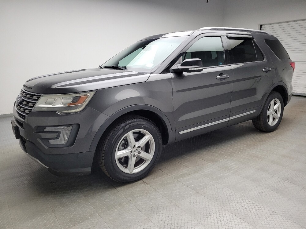 2017 Ford Explorer in Taylor, MI 48180 - 18144572 2