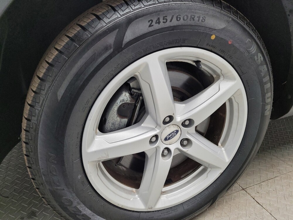 2017 Ford Explorer in Taylor, MI 48180 - 18144572 31