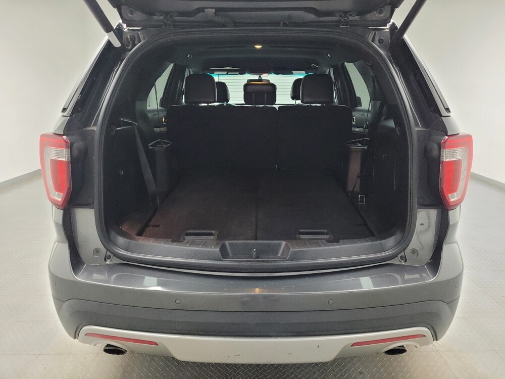 2017 Ford Explorer in Taylor, MI 48180 - 18144572 29