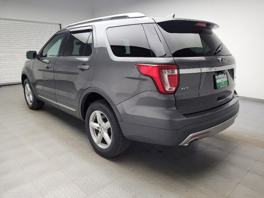 2017 Ford Explorer in Taylor, MI 48180 - 18144572 5