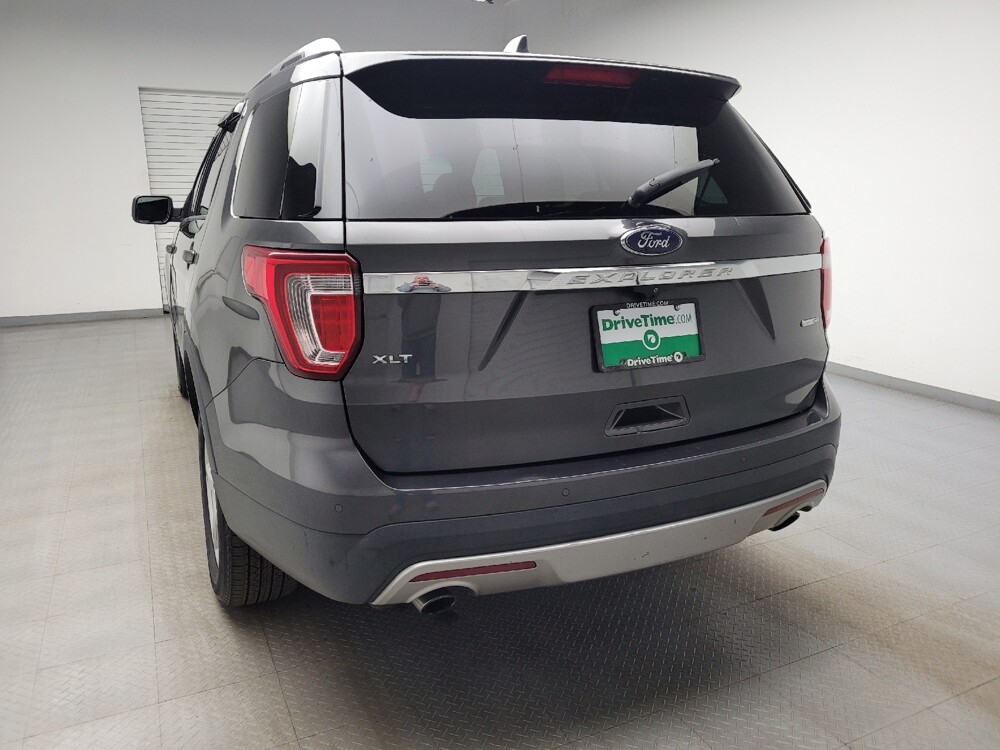 2017 Ford Explorer in Taylor, MI 48180 - 18144572 6