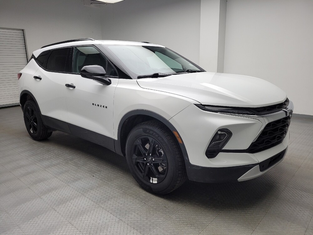 2023 Chevrolet Blazer in Grand Rapids, MI 49508 - 18144574 11