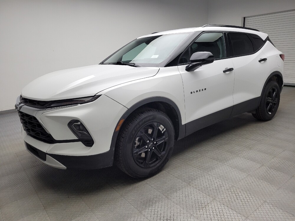 2023 Chevrolet Blazer in Grand Rapids, MI 49508 - 18144574 2