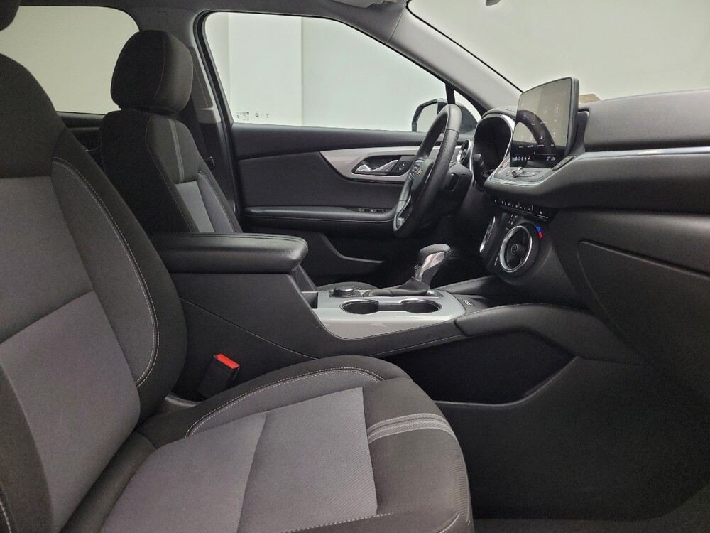 2023 Chevrolet Blazer in Grand Rapids, MI 49508 - 18144574 21
