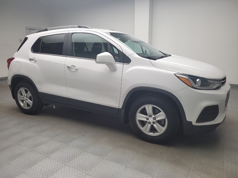 2020 Chevrolet Trax in Taylor, MI 48180 - 18144576 11