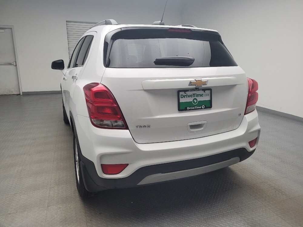 2020 Chevrolet Trax in Taylor, MI 48180 - 18144576 6